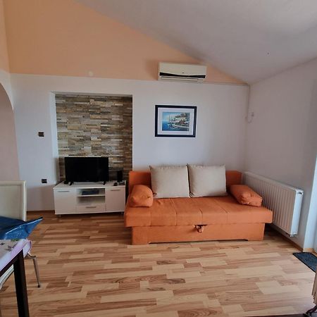 Apartments Katarina Šmrika Quarto foto